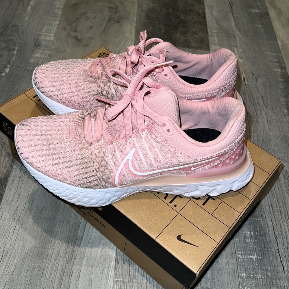NIKE Women's Free Run 5.0 Next Nature 9 US - Picture 1 of 6